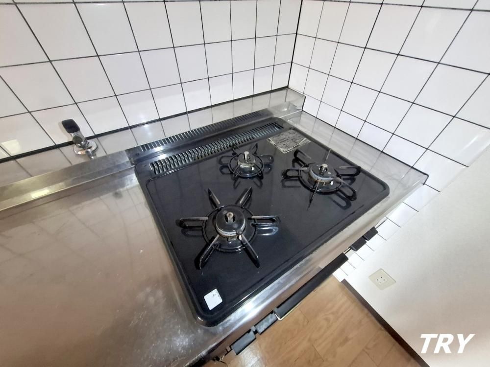 �y�L�b�`���z�@