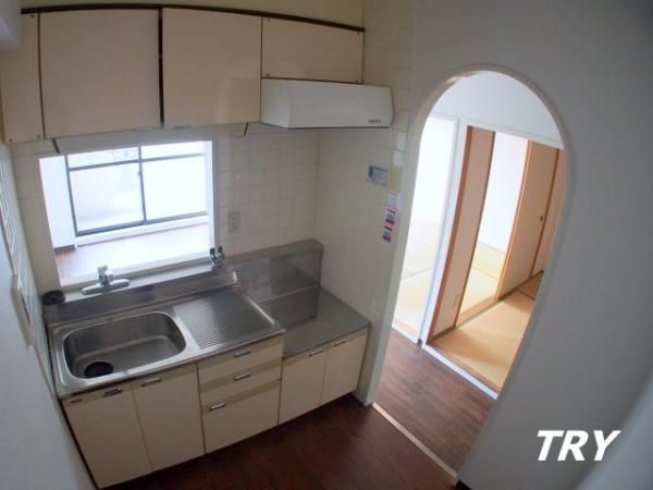 �y�L�b�`���z�@