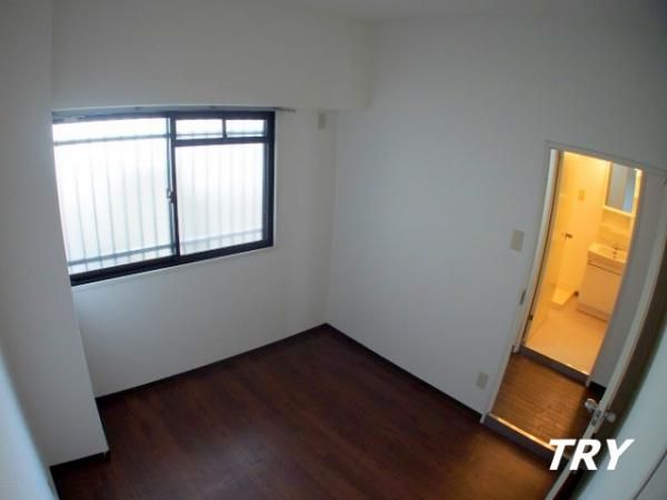 �y�Q���z�@