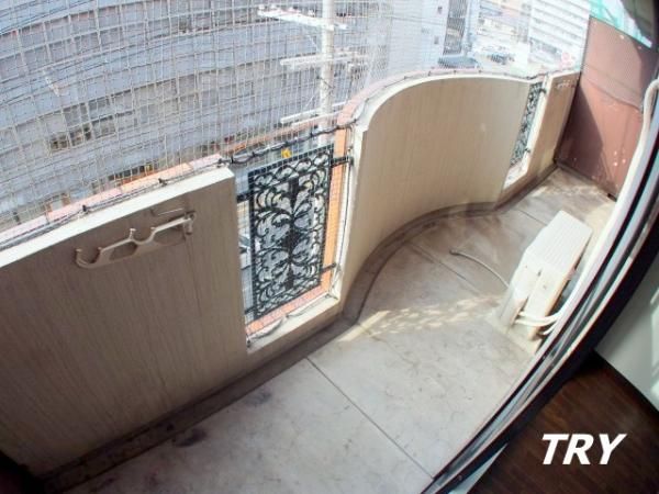 �y�o���R�j�[�z�@