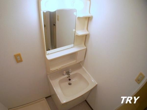 �y���ʏ��z�@