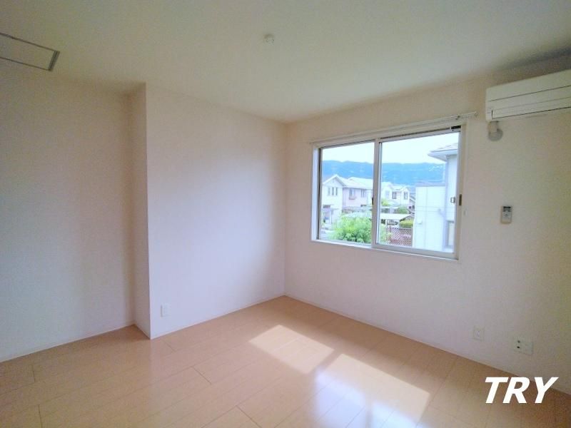 �y�Q���z�@