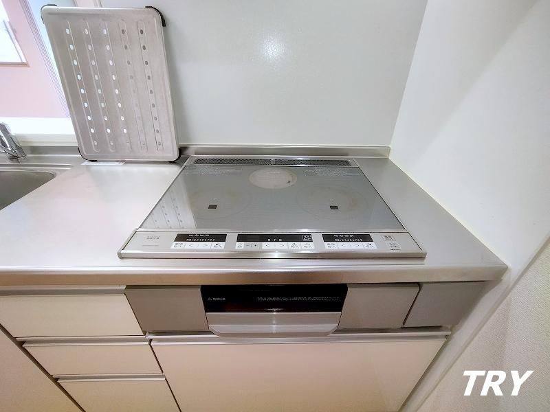 �y�L�b�`���z�@