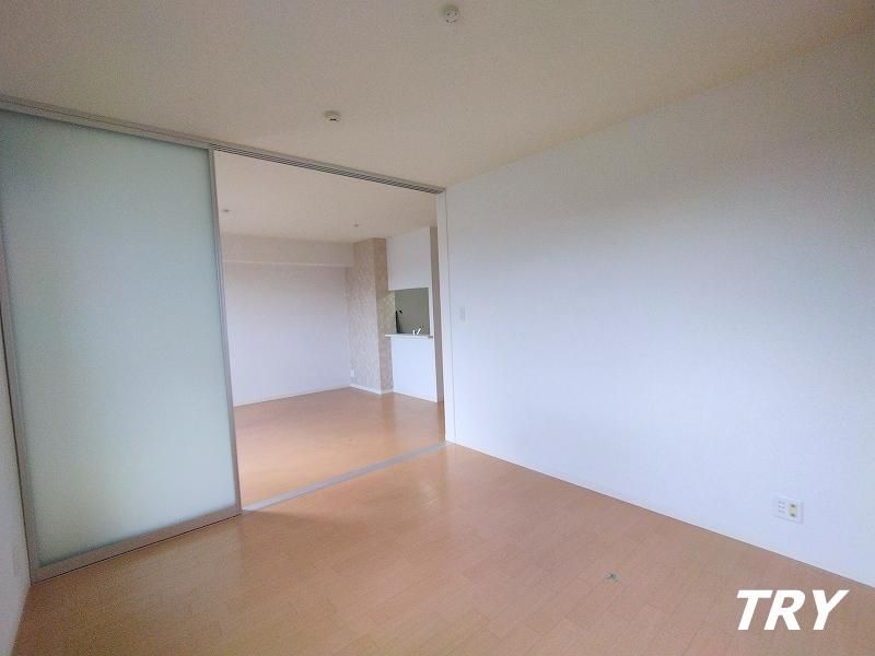 �y�Q���z�@