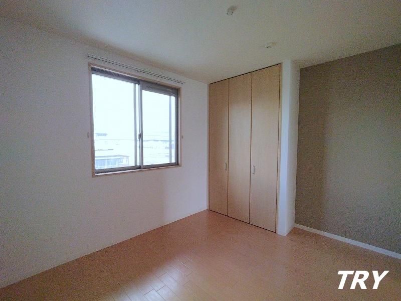 �y�Q���z�@