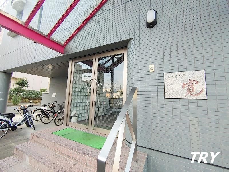 �y�G���g�����X�z�@