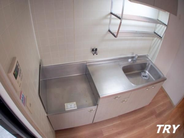 �y�L�b�`���z�@