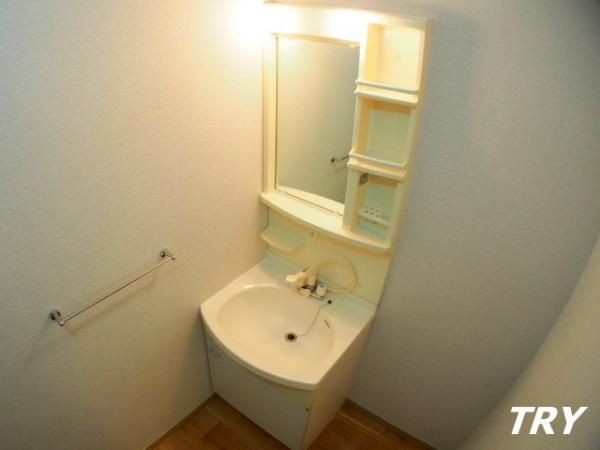 �y���ʏ��z�@