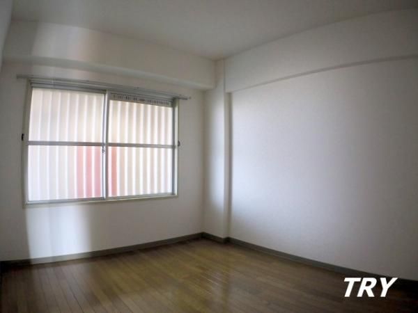 �y�Q���z�@