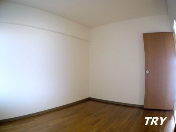 �y�Q���z�@