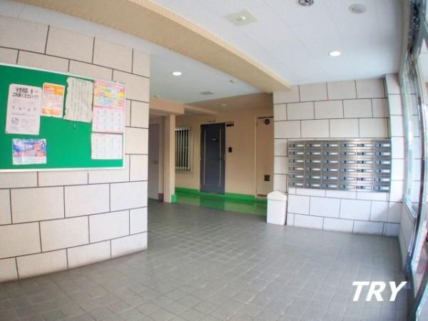 �y�G���g�����X�z�@