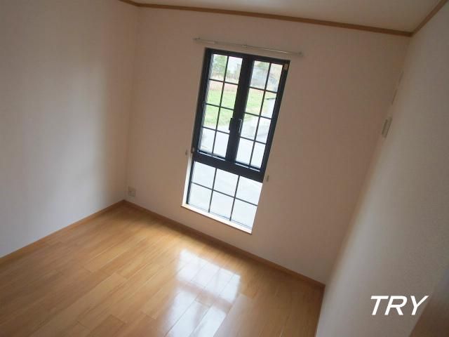 �y�Q���z�@