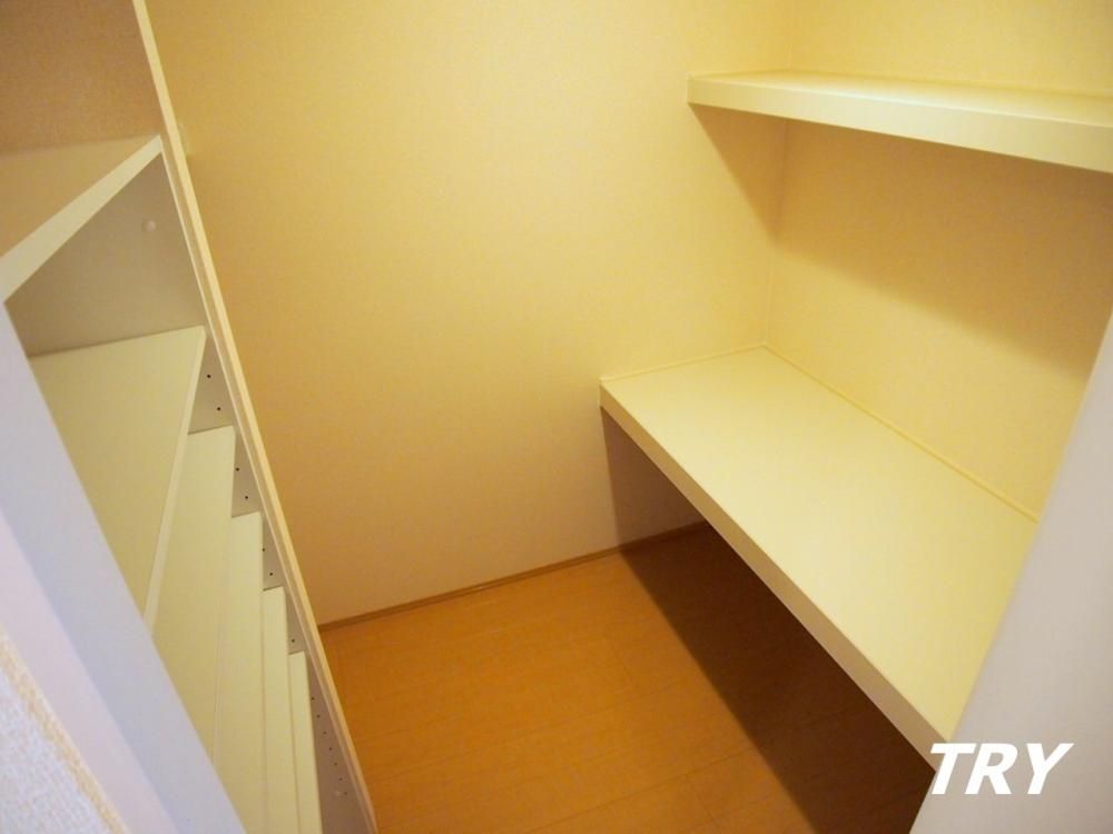 �y���[�z�@