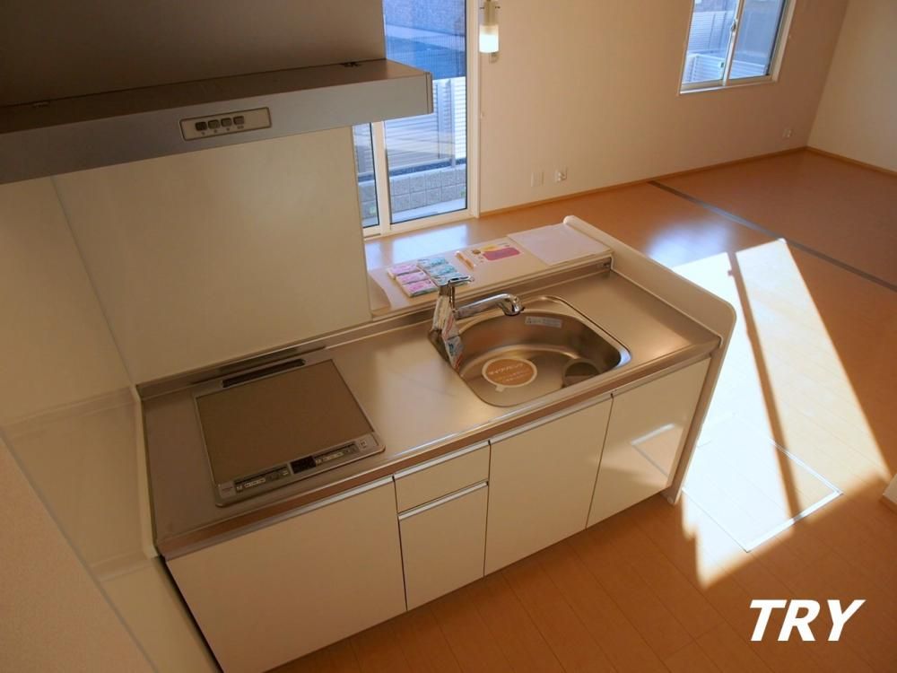 �y�L�b�`���z�@