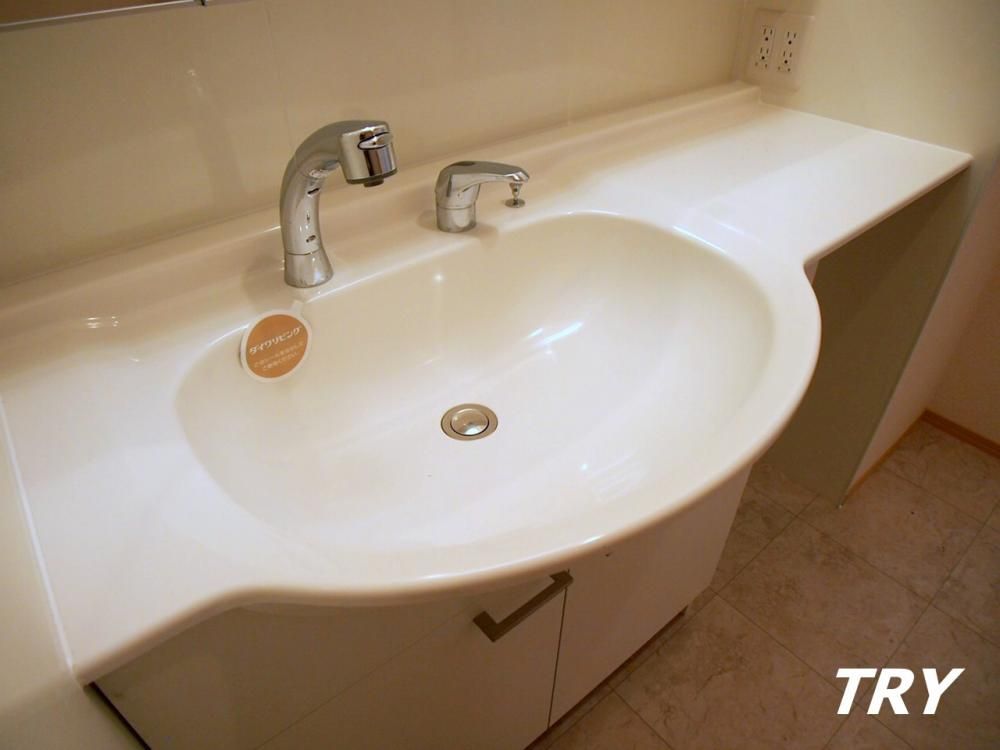 �y���ʏ��z�@