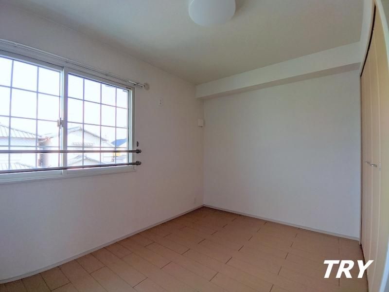 �y�Q���z�@