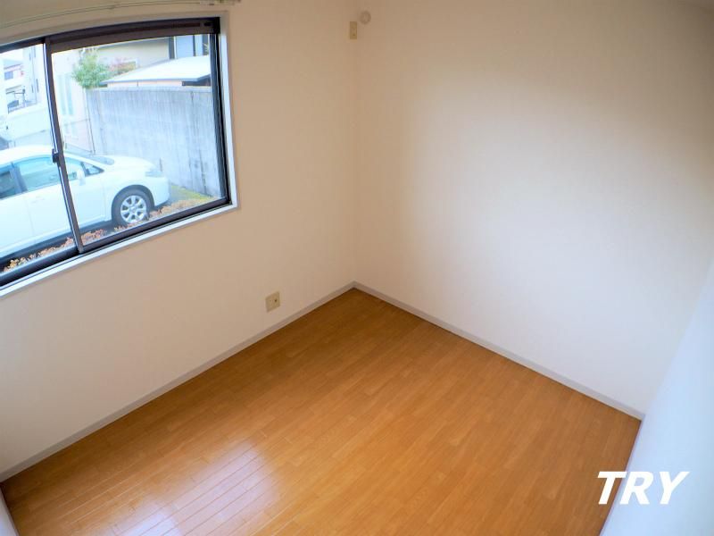 �y�Q���z�@