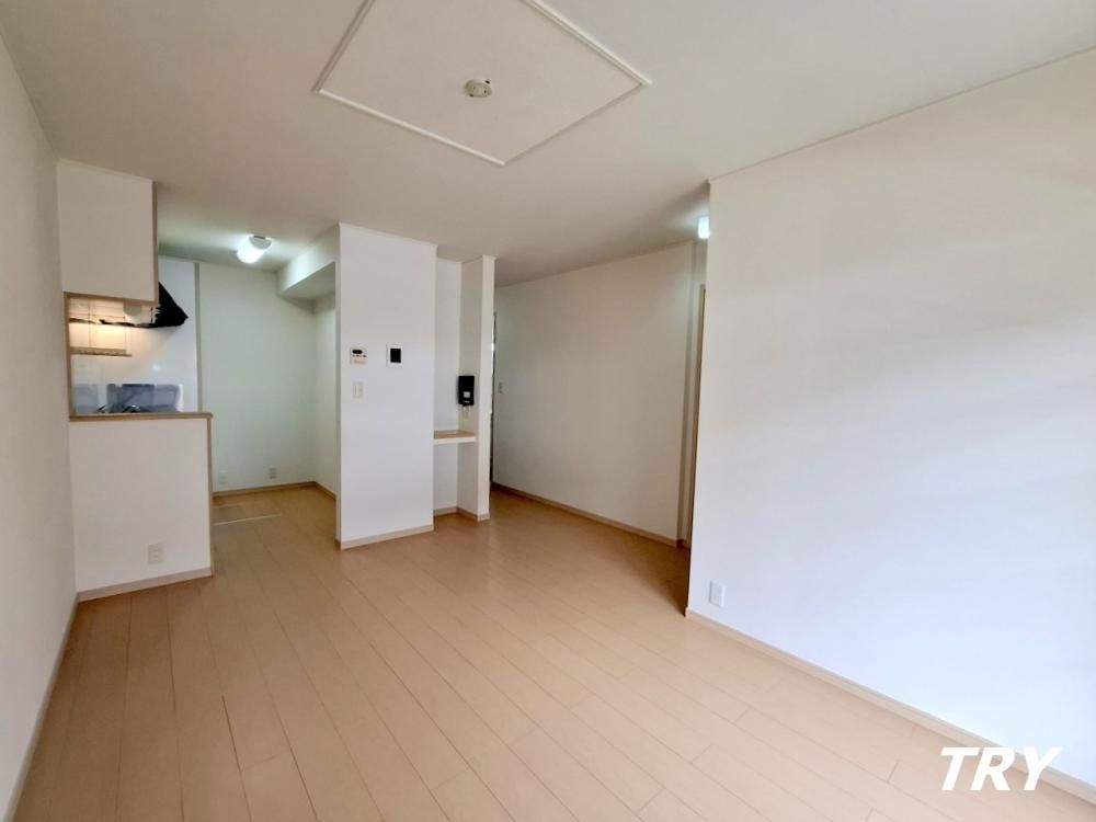 �y���ԁE���r���O�z�@