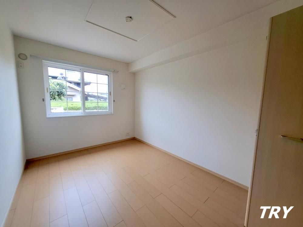 �y�Q���z�@