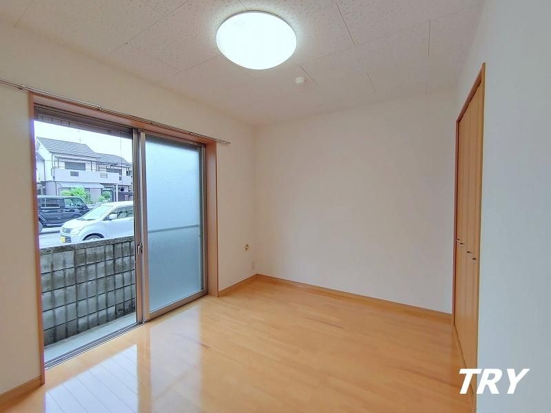 �y�Q���z�@