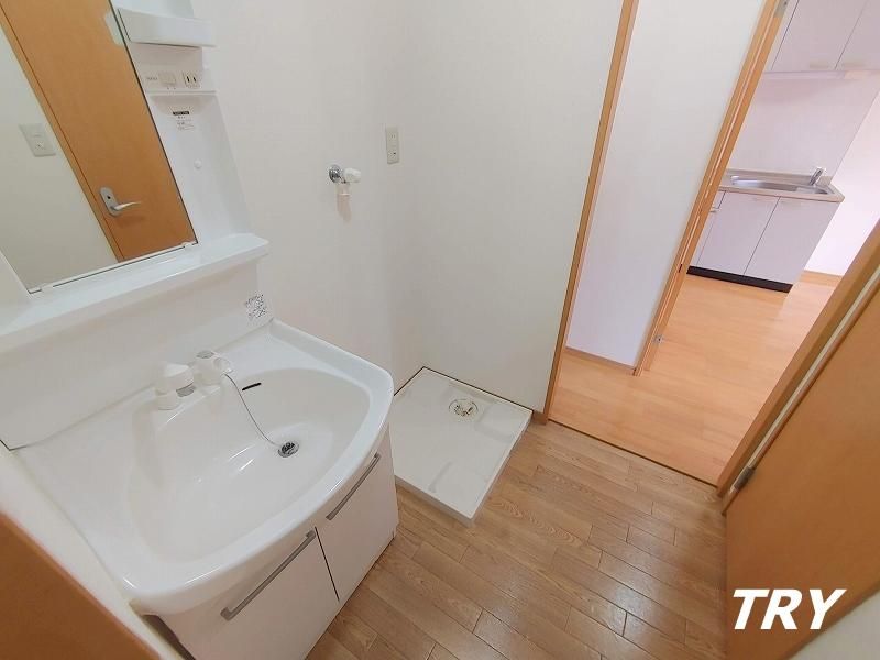 �y���ʏ��z�@