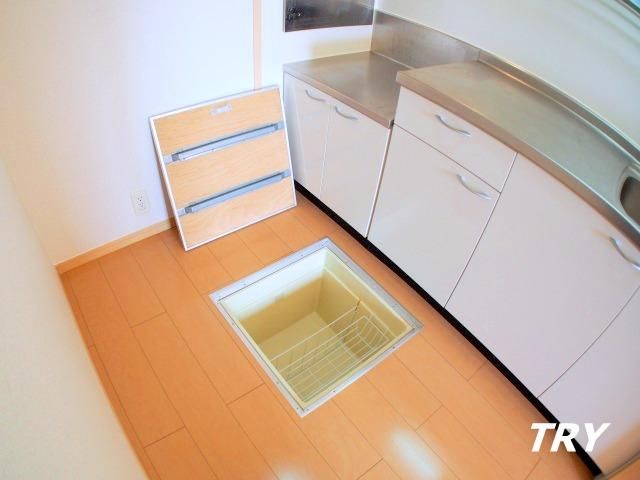 �y���[�z�@