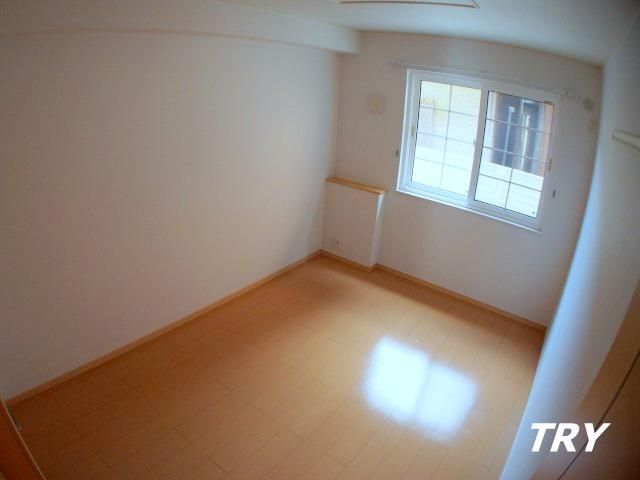 �y�Q���z�@