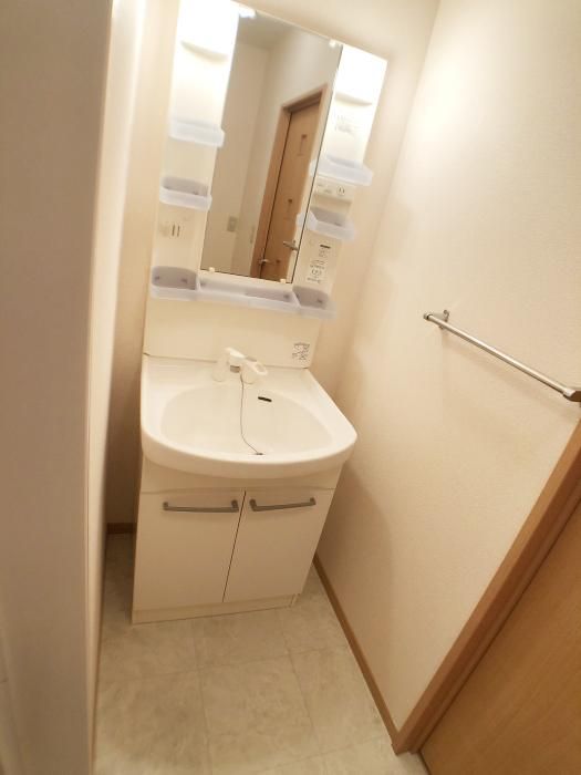 �y���ʏ��z�@