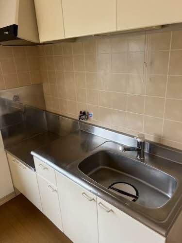 �y�L�b�`���z�@