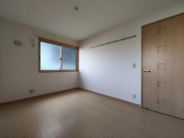 �y���̑������E�X�y�[�X�z�@