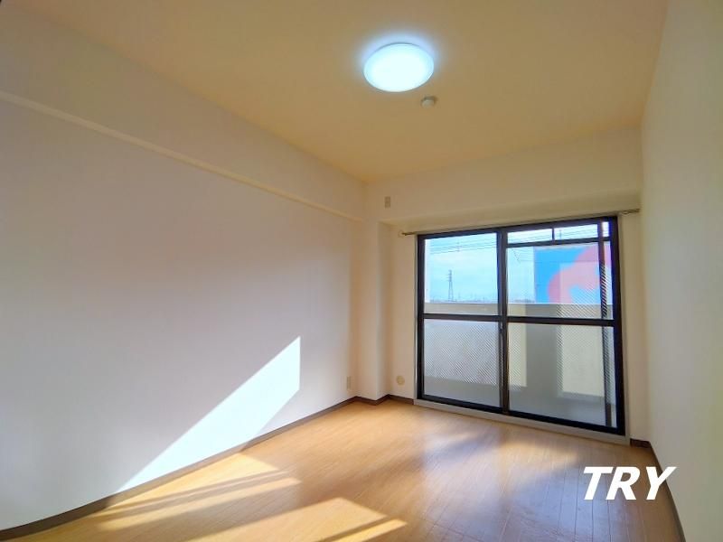 �y�Q���z�@