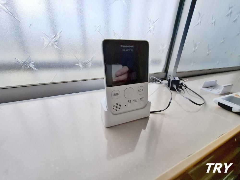 �y�Z�L�����e�B�z�@