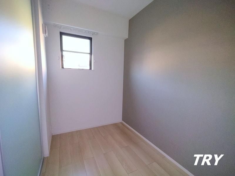 �y�Q���z�@