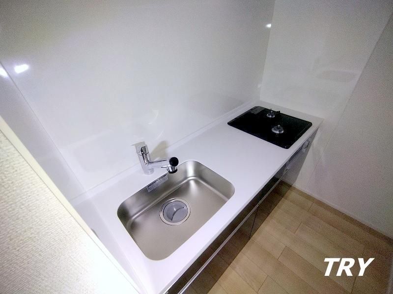 �y�L�b�`���z�@