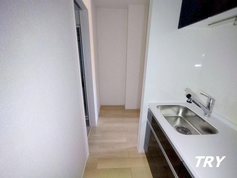 �y�L�b�`���z�@