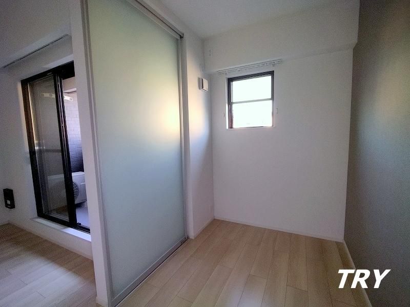 �y�Q���z�@