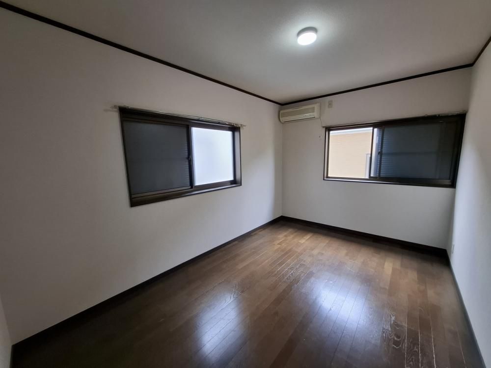 �y���̑������E�X�y�[�X�z�@