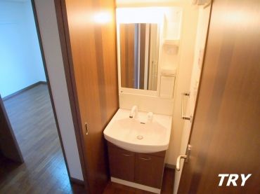 �y���ʏ��z�@���V�����v�[�h���b�T�[��