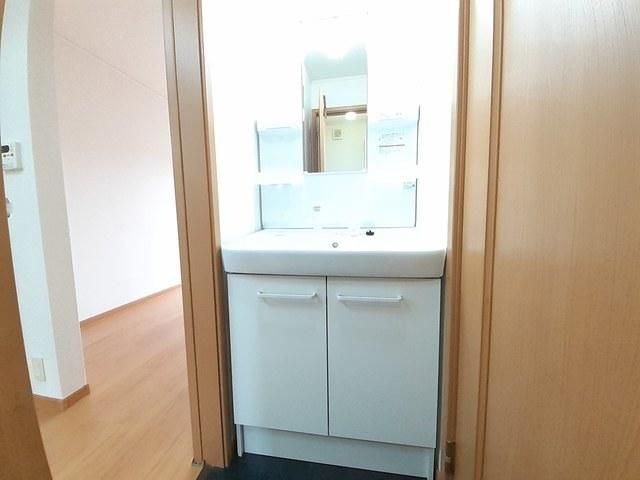 �y���ʏ��z�@