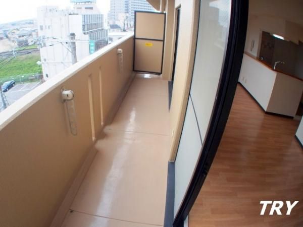 �y�o���R�j�[�z�@