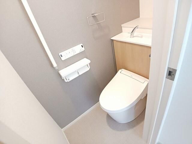 �y�g�C���z�@