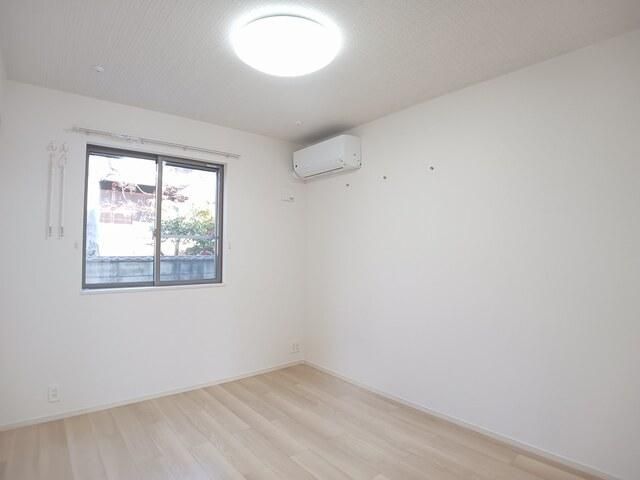 �y���̑������E�X�y�[�X�z�@