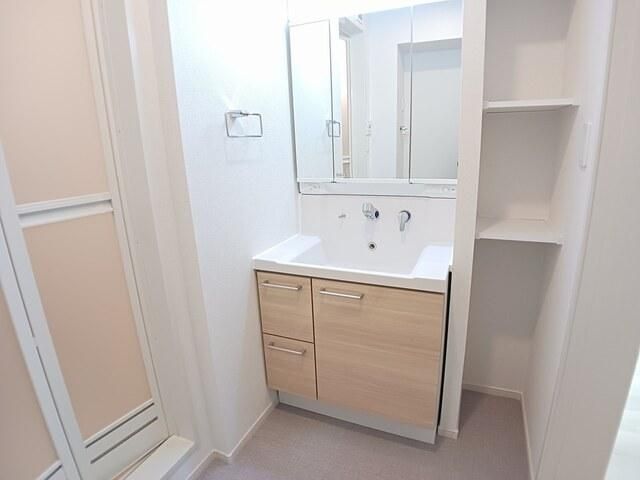 �y���ʏ��z�@