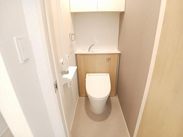 �y�g�C���z�@