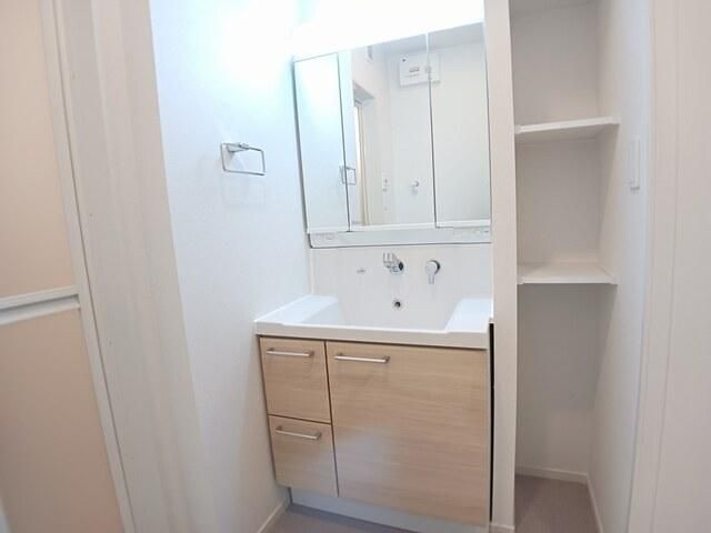 �y���ʏ��z�@