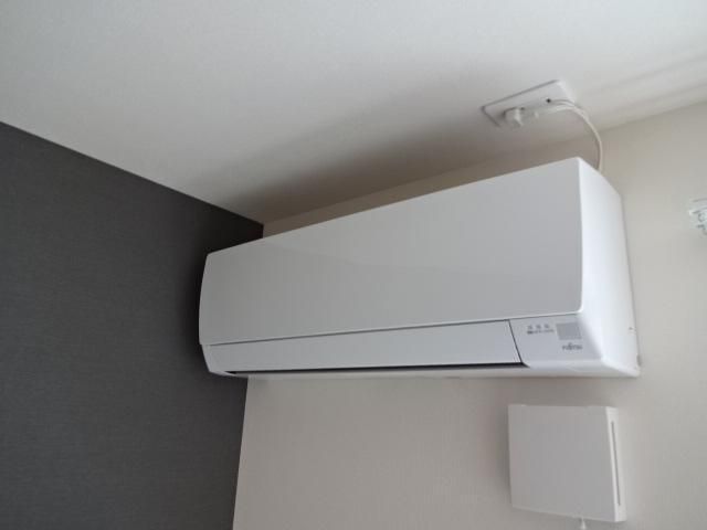 �y���̑��ݔ��z�@