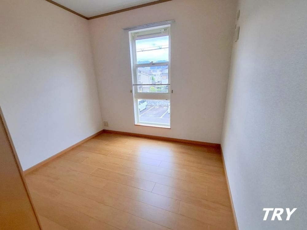 �y�Q���z�@