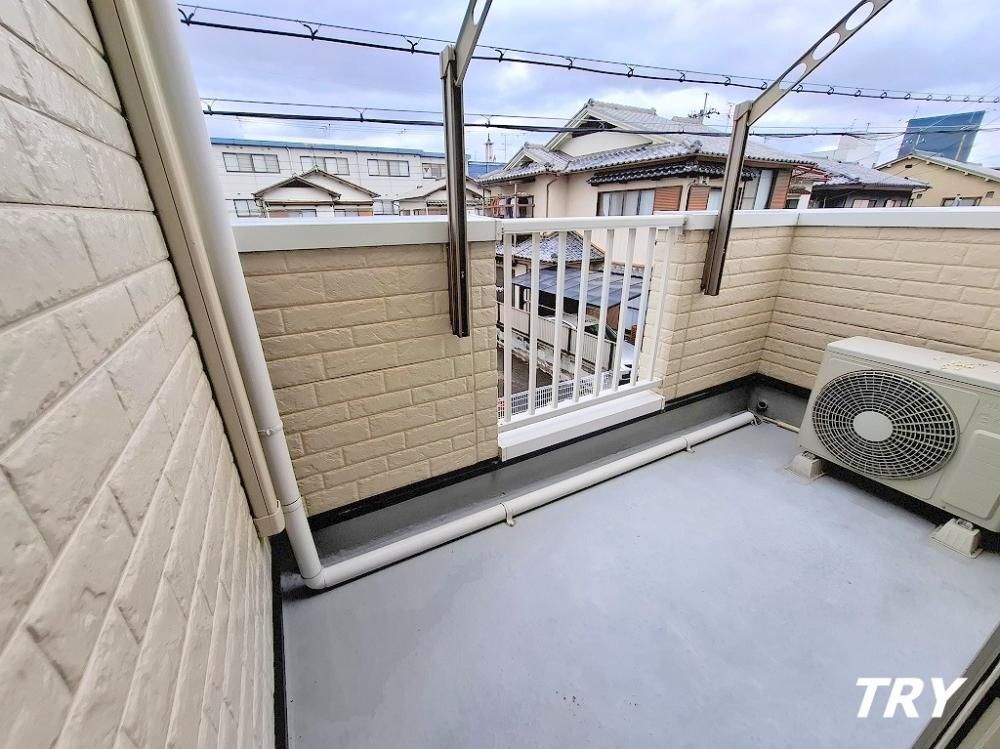 �y�o���R�j�[�z�@