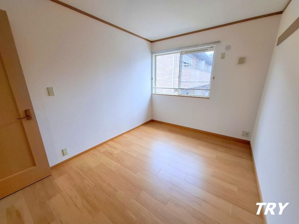 �y���̑������E�X�y�[�X�z�@