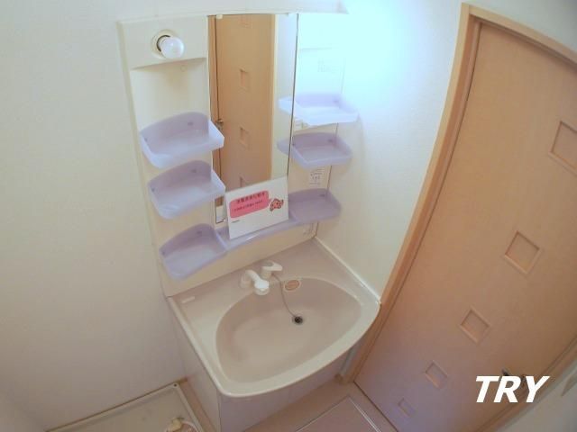 �y���ʏ��z�@